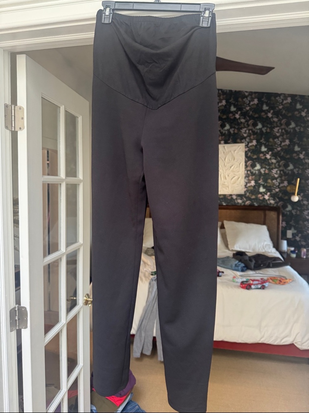 H&M Mama Maternity Trousers - Size Small